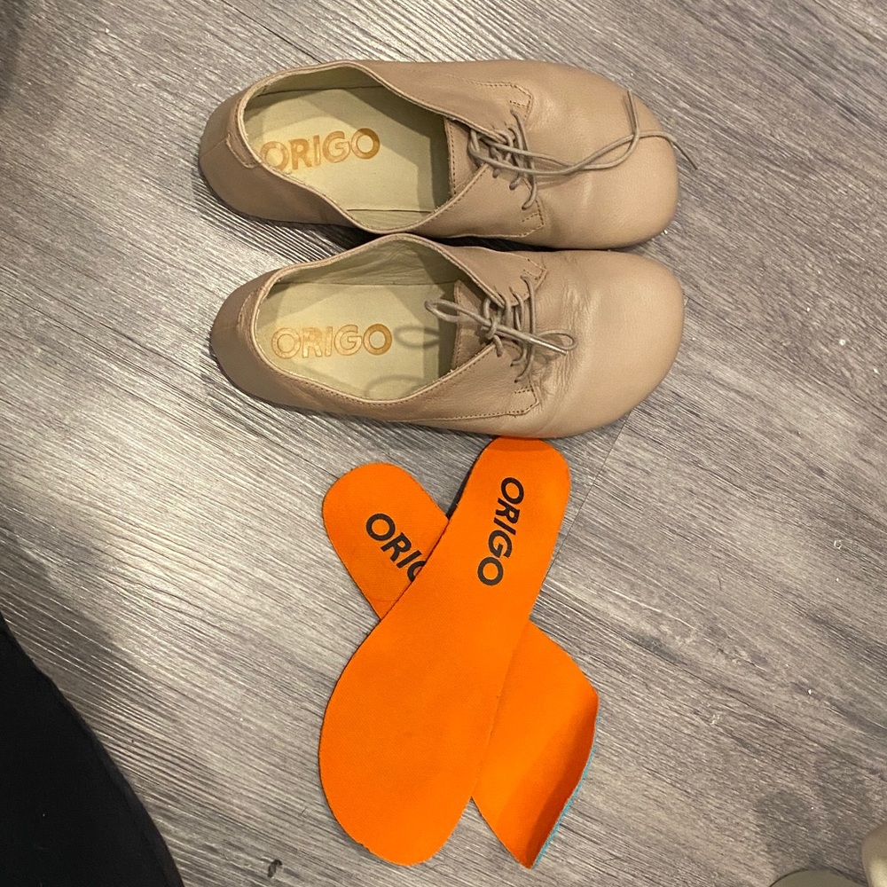 Origo The New Derby Women's Beige Leather Lace-Up Barefoot Flats